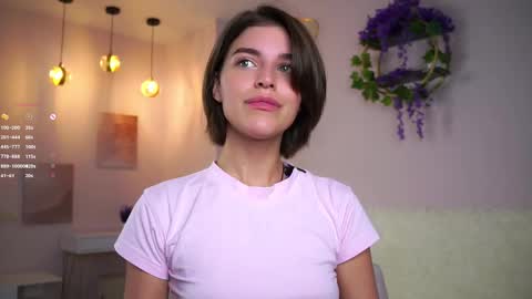 Snapshot of shelleyharn chatting on 10.28.25 Alex online show from 10.28.25