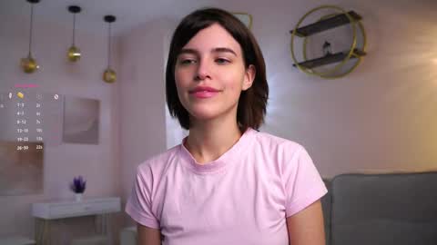 Snapshot of shelleyharn chatting on 11.21.25 Alex online show from 11.21.25