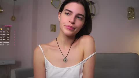 Snapshot of shelleyharn chatting on 11.27.25 Alex online show from 11.27.25