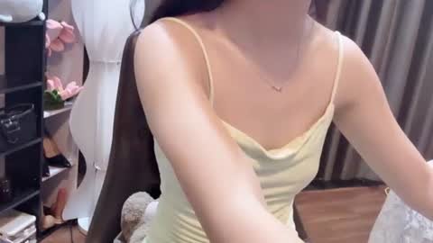 Snapshot of shellysan chatting on 07.17.26 Shelly online show from 07.17.26