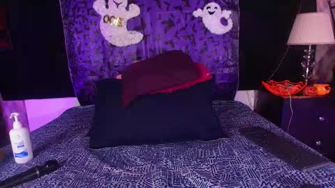 Shelsy online show from 11.04.25