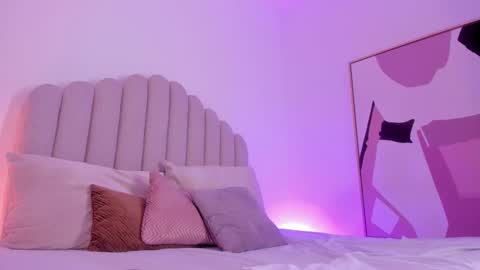 shelynna_azzul online show from 03.11.26