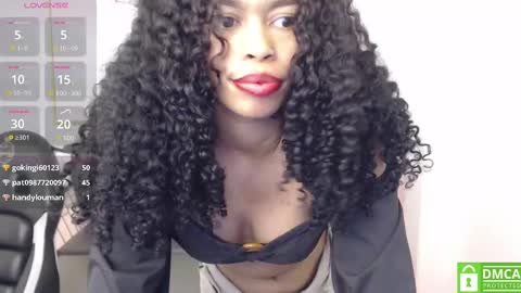 Snapshot of shenna_brunette_ chatting on 02.16.25 Shenna online show from 02.16.25