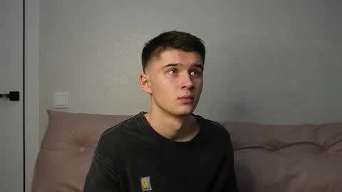 Max online show from 11.06.25