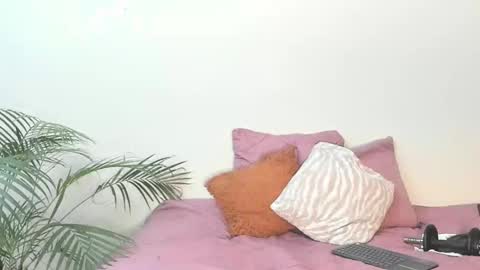 Sherlyn Adams online show from 02.23.25