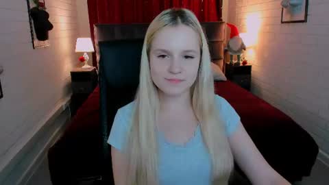 Snapshot of sherributlers chatting on 07.26.26 Sweet Sherri online show from 07.26.26