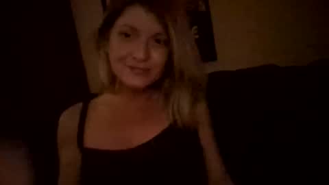 Snapshot of sheseemsinnocent chatting on 10.29.25 sheseemsinnocent online show from 10.29.25