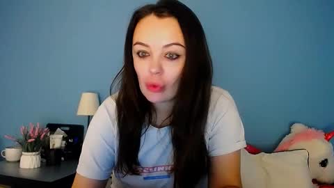 Vikki online show from 10.30.25