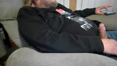 Snapshot of shifty885 chatting on 03.03.26 shifty885 online show from 03.03.26