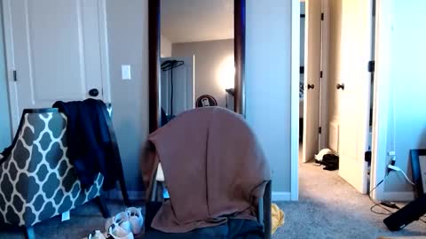 shimmyloe online show from 12.19.25