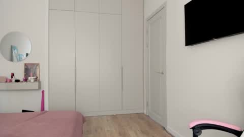 Snapshot of shineel chatting on 02.02.26 Shineel online show from 02.02.26