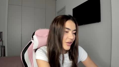 Snapshot of shineel chatting on 02.10.26 Shineel online show from 02.10.26