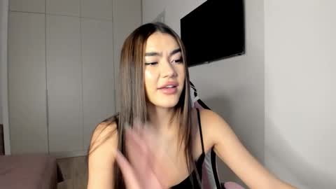 Snapshot of shineel chatting on 03.06.26 Shineel online show from 03.06.26