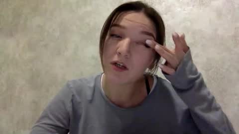 Jesica online show from 12.04.25