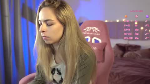 Julia online show from 09.19.25