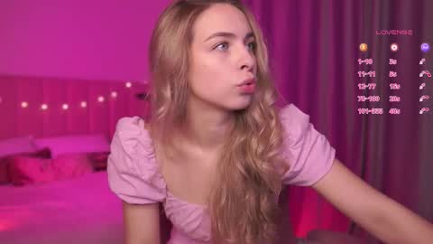 Julia online show from 10.07.25