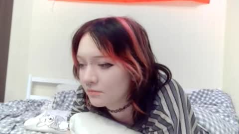 Snapshot of shirleyboulet chatting on 02.11.26 Luna online show from 02.11.26