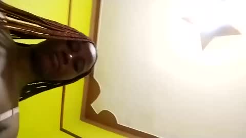 Snapshot of shiro254 chatting on 01.14.25 Shi-ro online show from 01.14.25