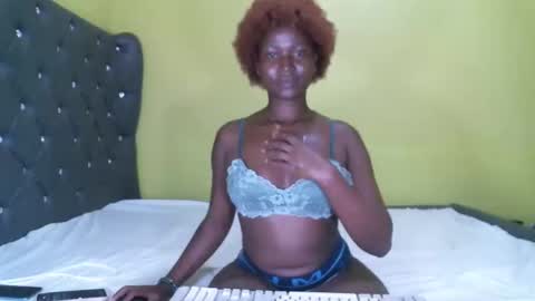 Snapshot of shiro254 chatting on 02.23.25 Shi-ro online show from 02.23.25