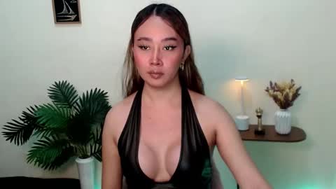 WET AND WILD YHANNA online show from 10.28.25
