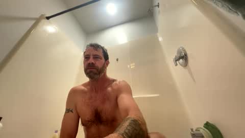 Snapshot of shmodave chatting on 01.18.25 shmodave online show from 01.18.25