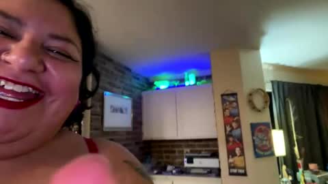 Snapshot of shndra32 chatting on 07.25.26 shndra32 online show from 07.25.26