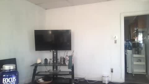 Snapshot of shockingtitz chatting on 03.24.26 spanish princess online show from 03.24.26