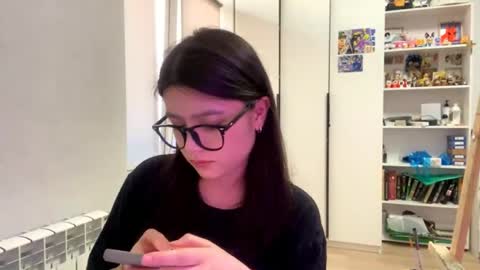 Marie online show from 05.06.26