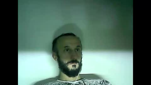 Snapshot of shooter_coool chatting on 12.04.24 shooter_coool online show from 12.04.24
