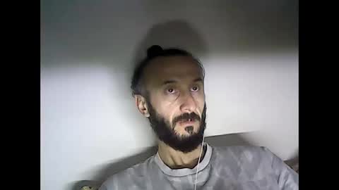 Snapshot of shooter_coool chatting on 02.02.25 shooter_coool online show from 02.02.25