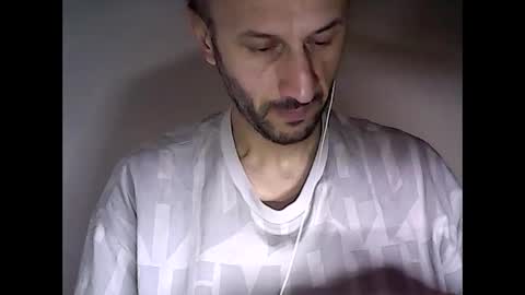 Snapshot of shooter_coool chatting on 02.15.25 shooter_coool online show from 02.15.25