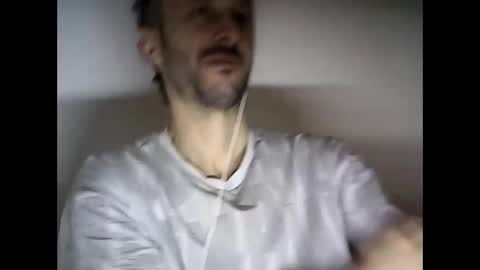 Snapshot of shooter_coool chatting on 02.16.25 shooter_coool online show from 02.16.25