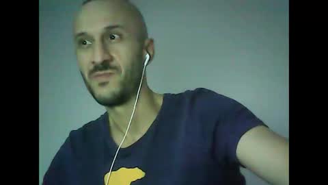 Snapshot of shooter_coool chatting on 09.14.25 shooter_coool online show from 09.14.25