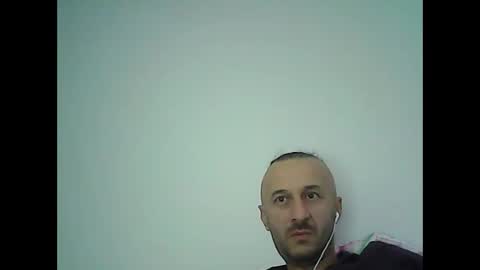 Snapshot of shooter_coool chatting on 10.05.25 shooter_coool online show from 10.05.25