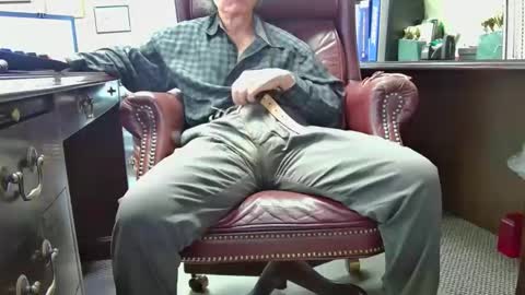 nikolas send dm for an appointment online show from 04.17.26