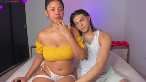 Snapshot of shopia_tony chatting on 12.03.24 Shopia  Tony online show from 12.03.24