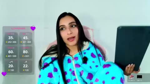 Snapshot of shopiaa_m chatting on 07.14.26 Sophia ONLYFANS online show from 07.14.26