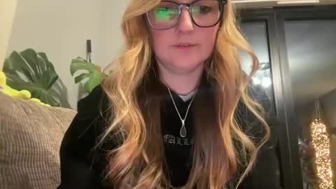 short sweetpea online show from 03.09.25