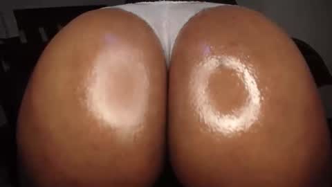 Snapshot of shortandsweete chatting on 02.03.25 shawry online show from 02.03.25