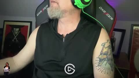 Snapshot of shotcaller411 chatting on 02.03.25 shotcaller411 online show from 02.03.25