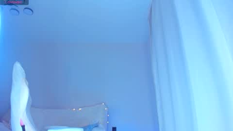 jennywoody online show from 10.31.25