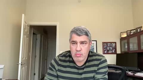 Chicago Guy online show from 02.11.25