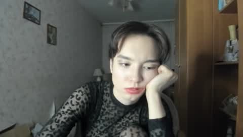 shtuchka2000 online show from 11.30.25