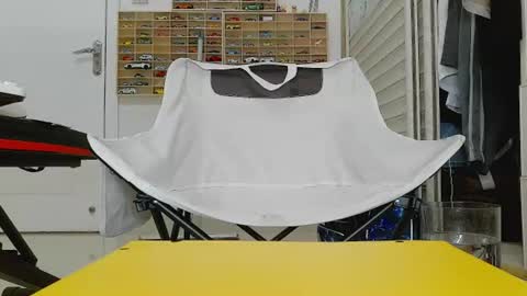 Snapshot of shuaich chatting on 06.13.26 shuaich online show from 06.13.26