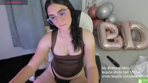 Nahomy online show from 01.18.25