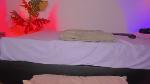 Snapshot of shy_booty18 chatting on 12.03.25 Katya online show from 12.03.25