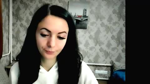 shy_cat_candy online show from 09.28.25