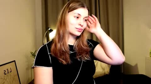 Snapshot of shy_nerd_babyy chatting on 01.02.25 shy_nerd_babyy online show from 01.02.25
