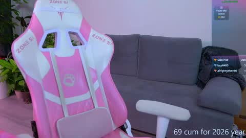 Snapshot of shy_or_horny chatting on 03.19.26 HI i am Marcy online show from 03.19.26