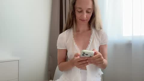 shy_schoolgirl_ online show from 06.27.26